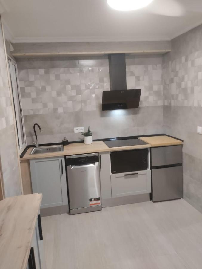 비고 Casa Tower 아파트 외부 사진