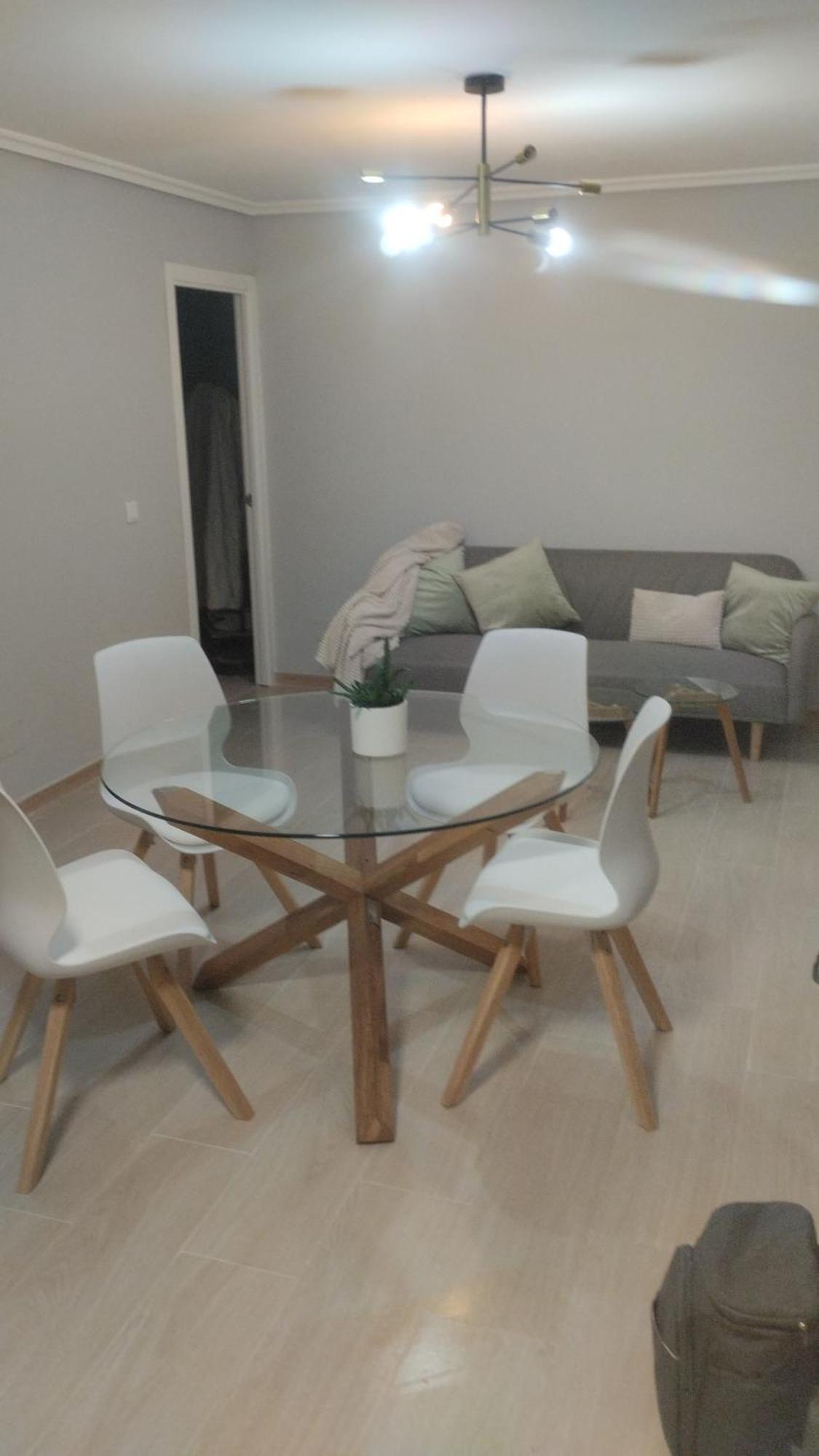 비고 Casa Tower 아파트 외부 사진
